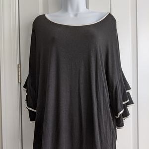 Cable and Gauge 3/4 sleeve blouse